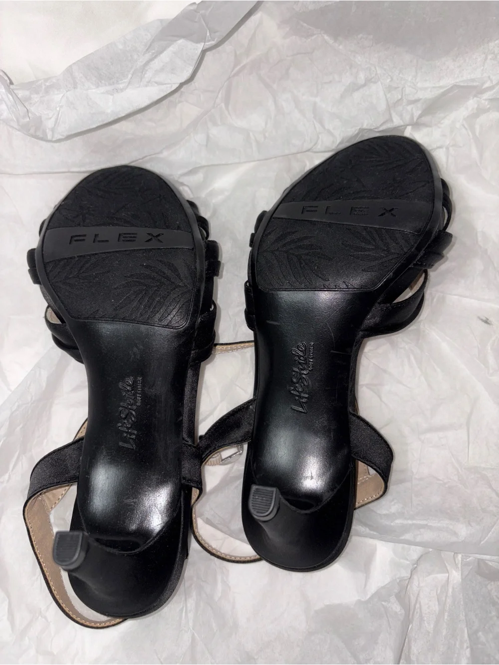 LifeStride Womens Maebree Pump Black Satin 6.5 W